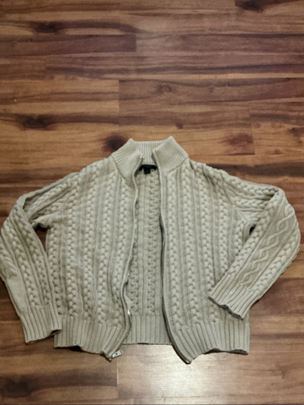 Cable Knit Zip-Front mens Sweater in Cream express medium great condition